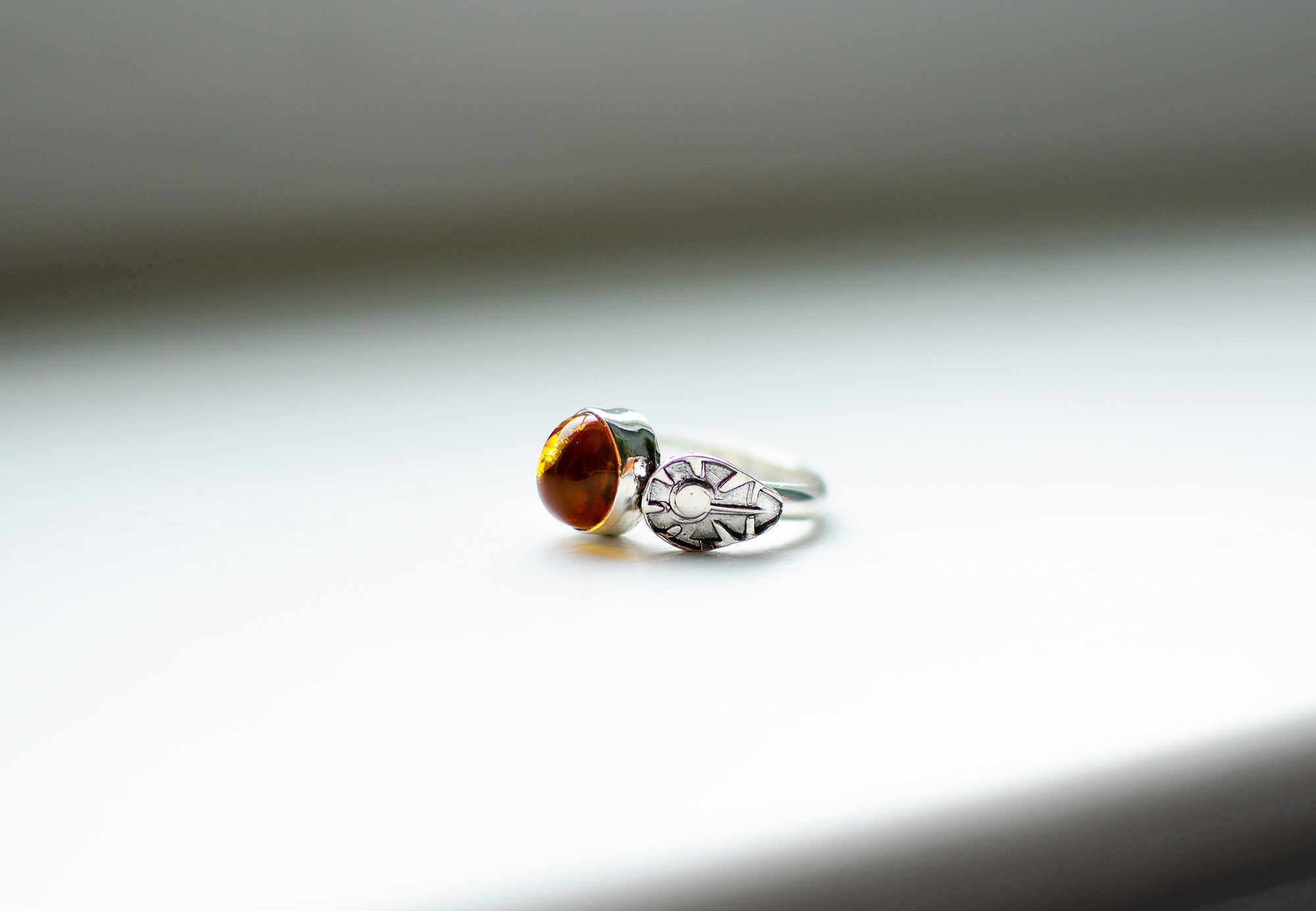 Bague empilable en ambre – Taille 7