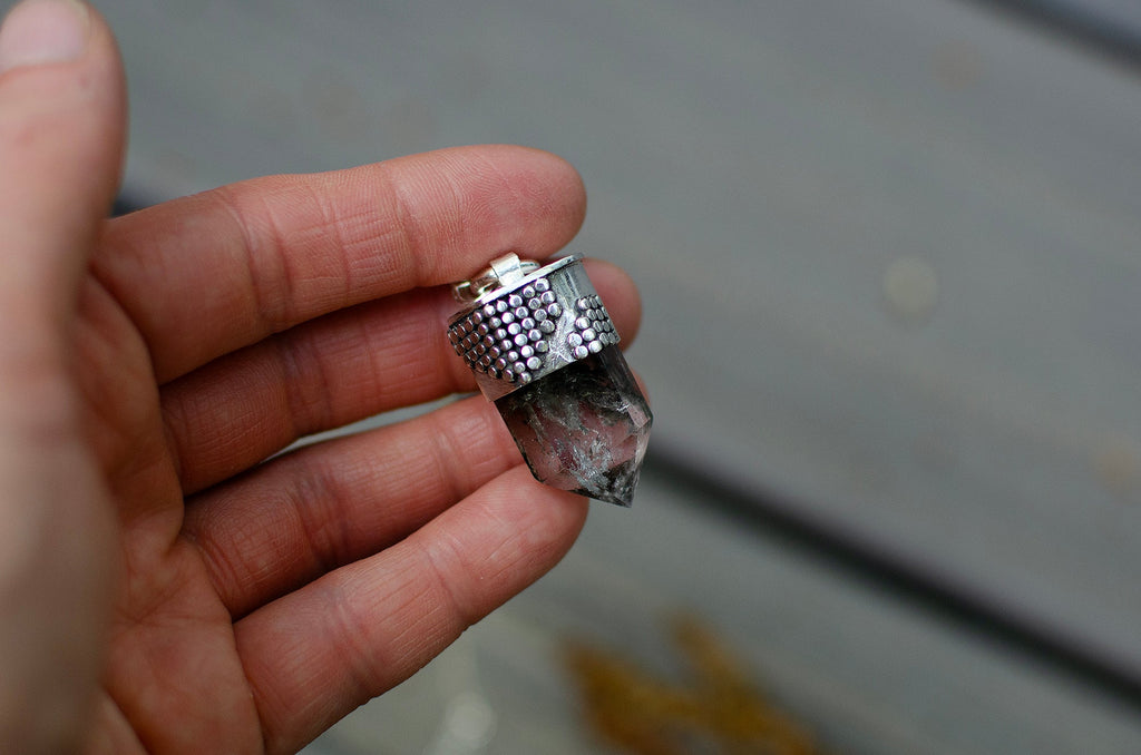 Collier en argent sterling avec quartz de jardin