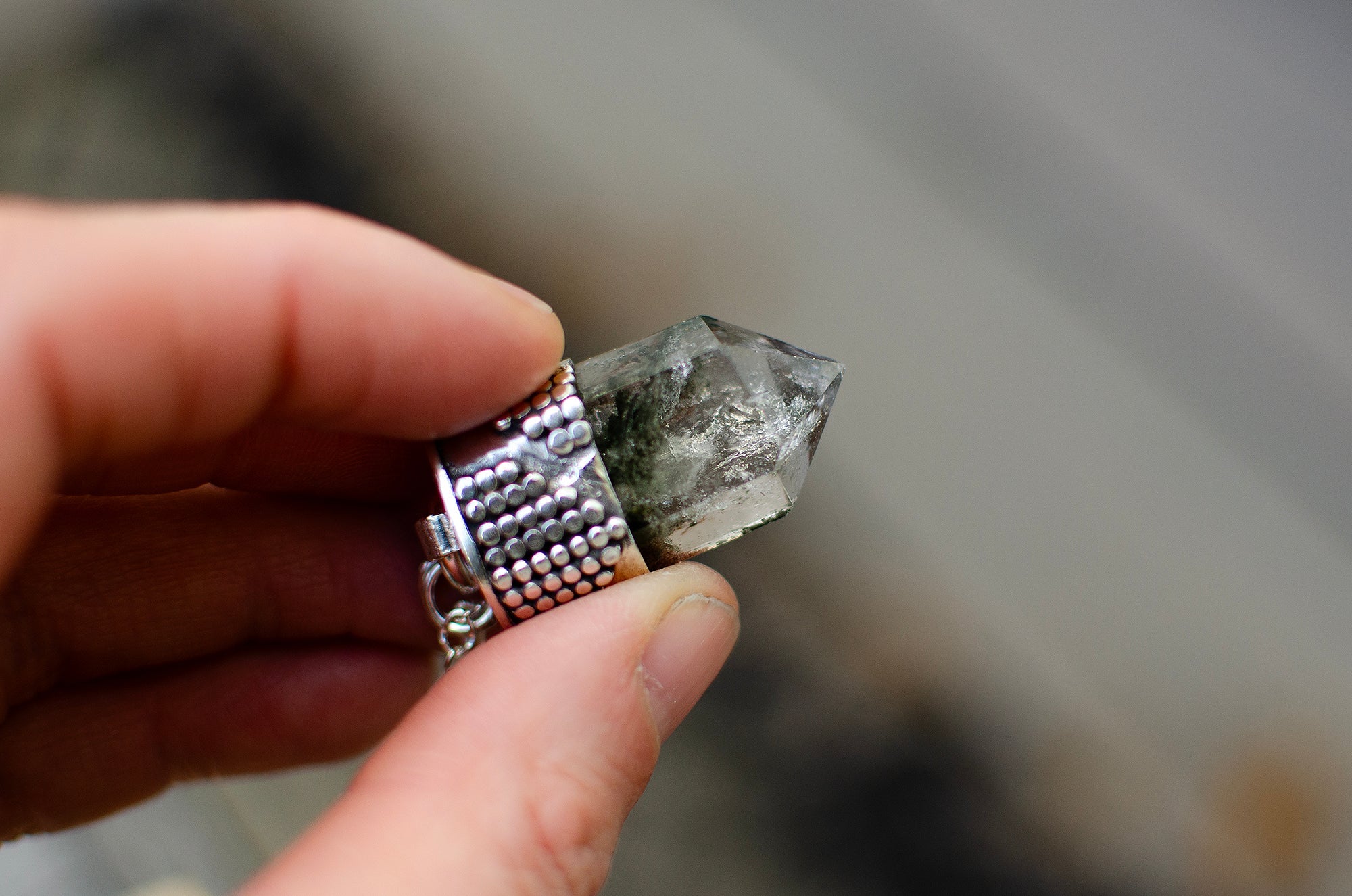 Collier en argent sterling avec quartz de jardin