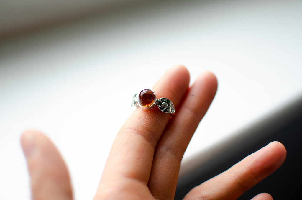 Bague empilable en ambre – Taille 7,5