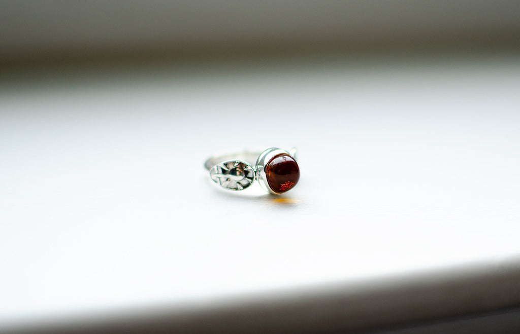 Bague empilable en ambre – Taille 7,5