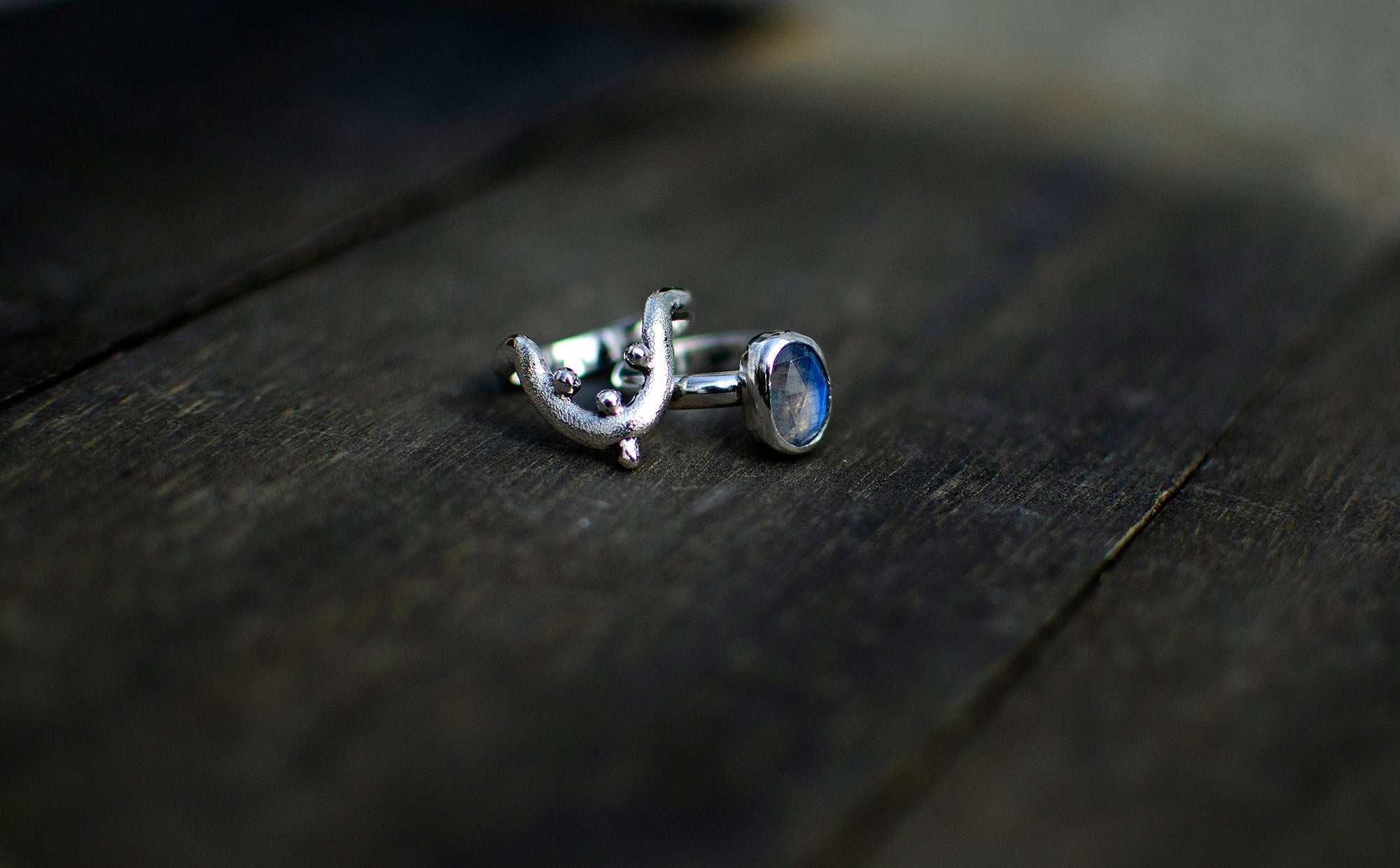 Parure de bagues en pierre de lune arc-en-ciel – Taille 7