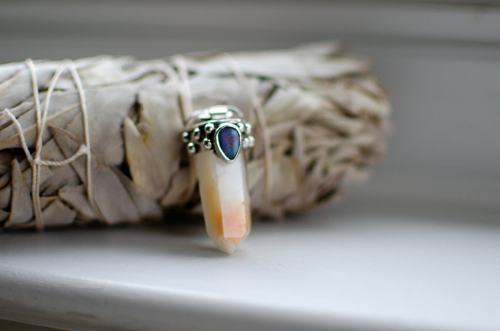 Pendentif en opale australienne et quartz amphibole