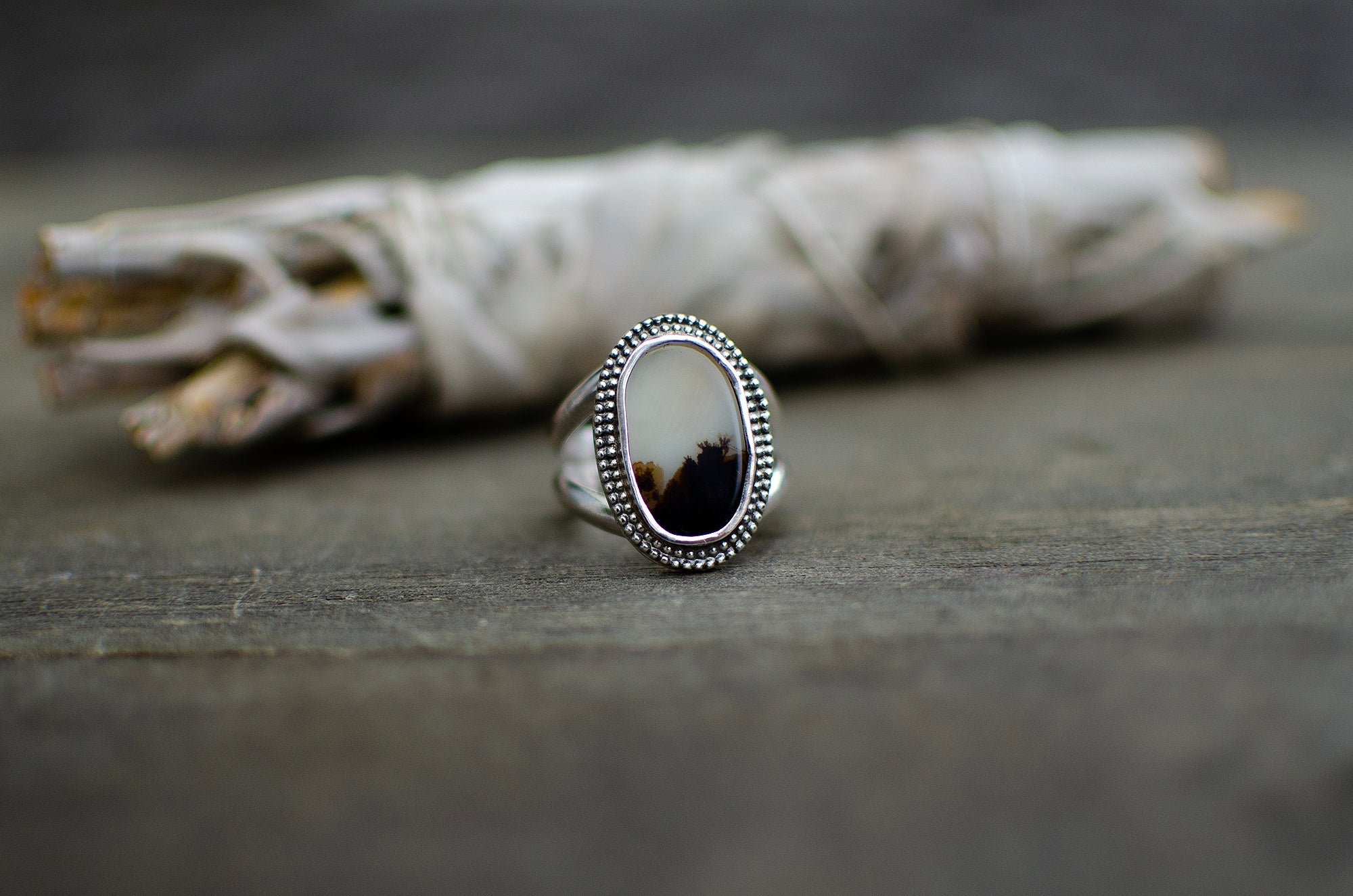 Bague en argent sterling avec agate dendritique – Taille 8