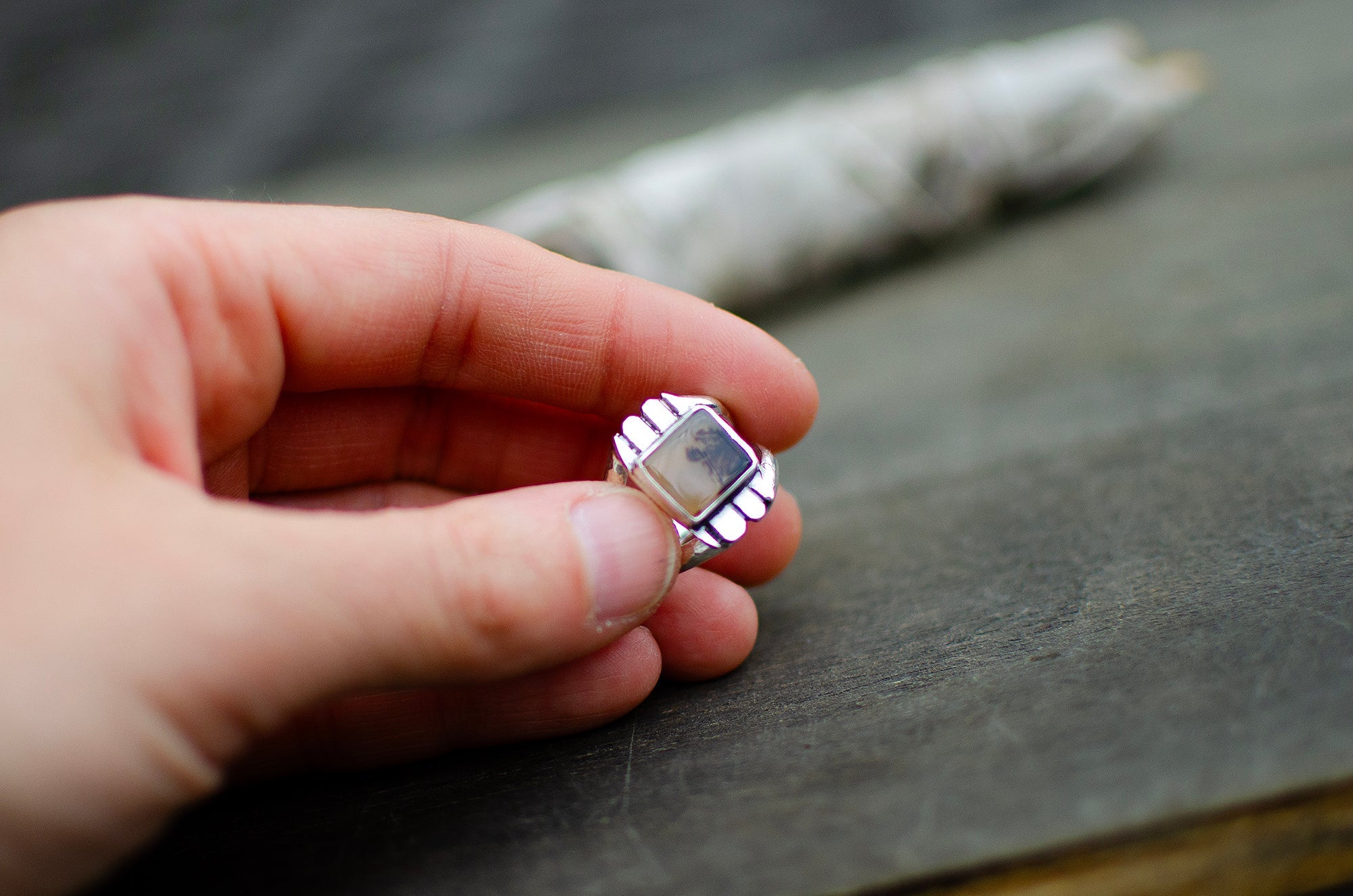 Bague en argent sterling avec agate dendritique – Taille 7